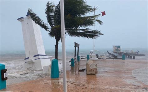 Prepárate para el huracán Helene en Quintana Roo: sigue las recomendaciones de Protección Civil y asegúrate de tener suministros básicos y refugios disponibles. Tu seguridad es prioridad.