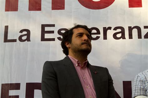 Andrés Manuel López Beltrán liderará la organización de Morena, reforzando la estrategia rumbo a las elecciones 2024, con apoyo unánime en la asamblea nacional.