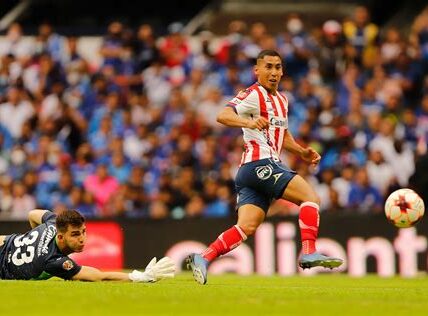 Atlético de San Luis vence 2-1 a Cruz Azul, su primera derrota en el torneo. Tres puntos valiosos para los potosinos en el Estadio Alfonso Lastras.