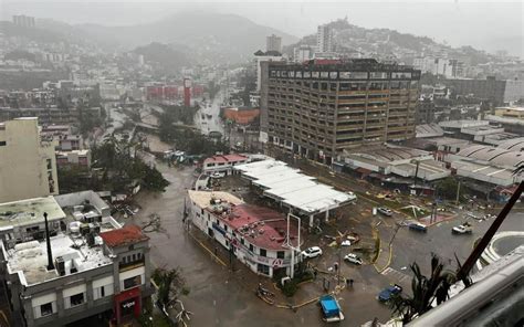 El huracán "John" causa deslizamientos, inundaciones y deja dos muertos en Guerrero; autoridades despliegan operativo de emergencia y coordinan ayuda humanitaria.