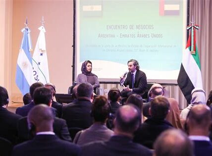 Embajadores mesoamericanos en Abu Dhabi fortalecen lazos diplomáticos y promueven intercambio cultural, económico y político con Emiratos Árabes Unidos, explorando oportunidades en educación, tecnología y comercio.