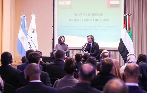 Embajadores mesoamericanos en Abu Dhabi fortalecen lazos diplomáticos y promueven intercambio cultural, económico y político con Emiratos Árabes Unidos, explorando oportunidades en educación, tecnología y comercio.