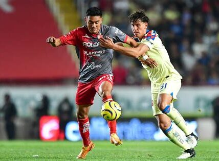 Empate vibrante entre Necaxa y América en la Jornada 12 del Apertura 2023, con goles de Facundo Batista y Diego Valdés. Lucha intensa y momentos emocionantes dejaron al público en suspenso.