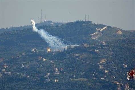 Las tensiones entre Hezbolá e Israel escalan tras explosiones en el sur del Líbano, con acusaciones de espionaje y daños materiales. La situación regional permanece volátil.