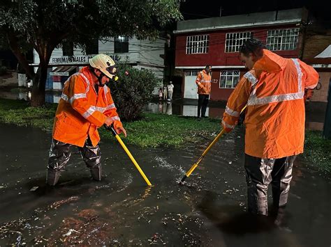 500 familias afectadas por las inundaciones en Michoacán. Atención humanitaria y albergues en marcha. Las lluvias continuarán complicando la situación.