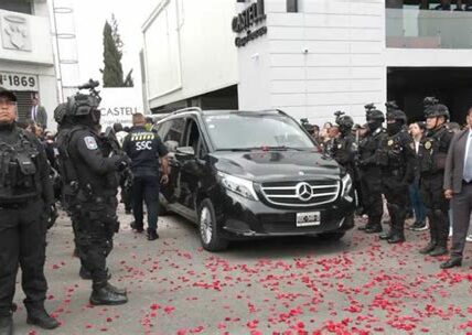 El jefe de sector Héctor García fue asesinado en Tepito mientras atendía una riña. Un detenido y un arma incautada; SSC-CDMX promete justicia.