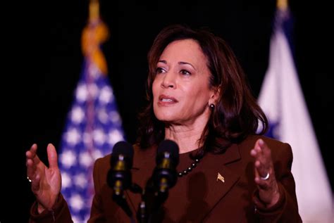 Encuentro clave entre Kamala Harris y los Teamsters subraya la atención de la administración Biden hacia los votantes sindicalizados antes de las elecciones de 2024.