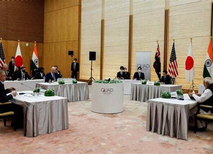 La cumbre en Nueva Delhi fortalece la cooperación marítima del grupo Quad, subrayando la paz y estabilidad en el Indo-Pacífico frente a la creciente actividad de China.