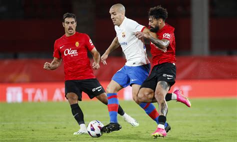 Osasuna frena al Barcelona con un emocionante empate 2-2, marcando el primer tropiezo del equipo catalán en la temporada de La Liga.