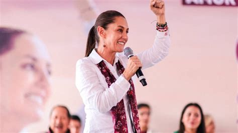 Claudia Sheinbaum resalta la continuidad de la cuarta transformación, abarca desigualdad, corrupción y sostenibilidad, y destaca avances en seguridad, movilidad y medio ambiente en la CDMX.