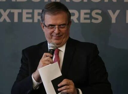 Ebrard advierte sobre el enfoque proteccionista de Estados Unidos en la revisión del T-MEC, afectando sectores clave como la industria automotriz y energética.