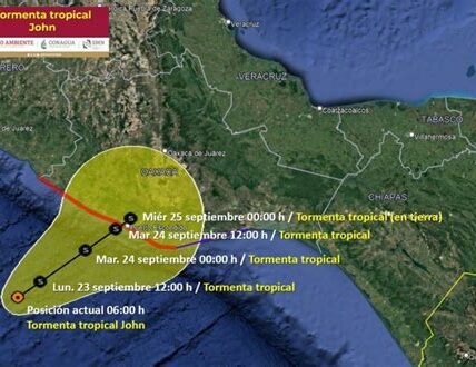 John se ha degradado a tormenta tropical pero aún representa riesgos significativos para Guerrero y estados cercanos. Mantente informado y sigue indicaciones de Protección Civil.