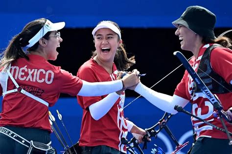 Andrea Valencia brilla con bronce en Tlaxcala, destacando el crecimiento del tiro con arco en México y enorgulleciendo al país con su talento y dedicación.