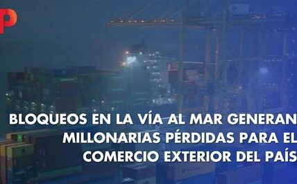 Bloqueo ferroviario afecta industrias clave en México con pérdidas de 1,500 millones de pesos, resaltando la necesidad de soluciones urgentes para evitar un impacto económico mayor.