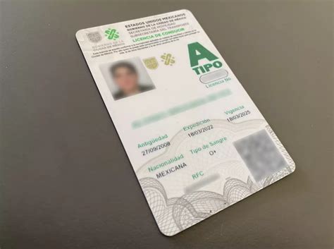 La CDMX ofrecerá licencias de conducir permanentes desde noviembre, simplificando trámites vehiculares para conductores particulares y reduciendo la burocracia administrativa.