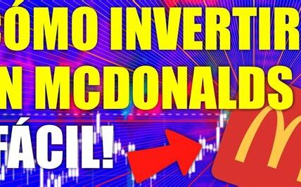 Las acciones de McDonald's caen tras el brote de E. coli vinculado a Quarter Pounders. Inversores y consumidores preocupados mientras la empresa investiga y colabora con autoridades.