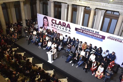 Cambios en el gabinete de Clara Brugada buscan fortalecer áreas clave en la Ciudad de México, con nuevas figuras como María Elena Álvarez-Buylla y Rocío Nahle.