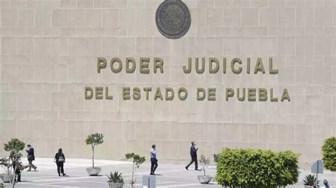 La disputa judicial en Puebla resalta divisiones internas mientras una jueza desafía reformas clave. El diálogo constructivo es esencial para modernizar el sistema.