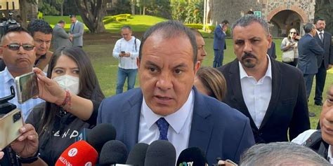 Cuauhtémoc Blanco enfrenta graves acusaciones en medio de controversias políticas y demandas de justicia imparcial en casos de violencia de género. La investigación sigue en curso.