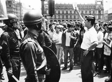 En conmemoración por la masacre de Tlatelolco de 1968, Claudia Sheinbaum ofreció una disculpa pública y llamó a no olvidar para evitar futuros errores trágicos.