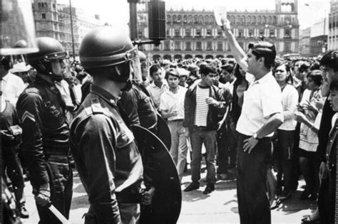 En conmemoración por la masacre de Tlatelolco de 1968, Claudia Sheinbaum ofreció una disculpa pública y llamó a no olvidar para evitar futuros errores trágicos.