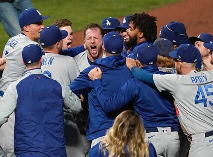 Los Dodgers avanzan a la final de la Liga Nacional con emocionante victoria sobre los Padres. Un juego clave lleno de emoción y talento.