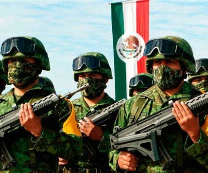 El Ejército Mexicano impulsa paz y equidad con proyectos de desarrollo social y mayor participación femenina.