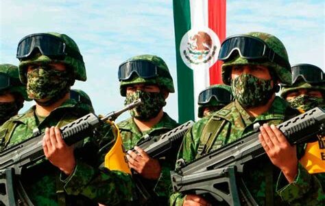 El Ejército Mexicano impulsa paz y equidad con proyectos de desarrollo social y mayor participación femenina.