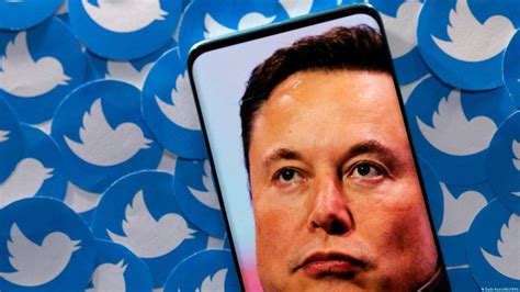 Elon Musk busca trasladar a corte federal una demanda sobre su polémica lotería que prometía dinero para incentivar el voto en elecciones.