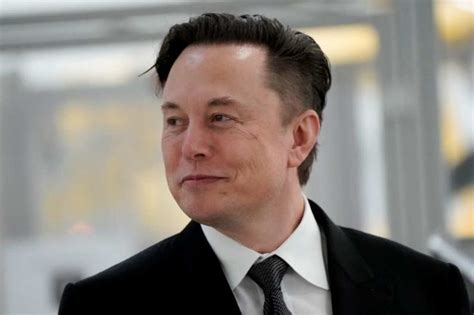 Elon Musk enfrenta una demanda por un sorteo electoral de un millón de dólares, destacando la importancia de la transparencia en promociones públicas.