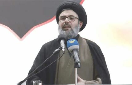 Hezbolá enfrenta incertidumbre en su liderazgo mientras se intensifican las especulaciones sobre la sucesión de Hassan Nasrallah. Las tensiones internas podrían definir su futuro estratégico.