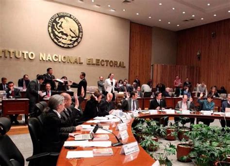 INE reanuda proceso del PRD, asegurando transparencia y equidad en las elecciones internas para fortalecer la democracia partidaria en México.