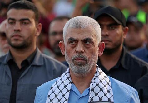 En medio del conflicto con Israel, Yahya Sinwar lidera Hamas en Gaza, impulsando estrategias más agresivas y coordinadas.