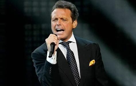 Luis Miguel cerrará su gira mundial en el Estadio Azteca, prometiendo un concierto inolvidable que unirá generaciones de fans. Asiste y vive la magia del "Sol de México".