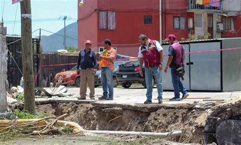 Un socavón en Guadalupe Tepeyac preocupa a residentes; autoridades trabajan para resolverlo y evitar riesgos mayores. Sigue atento a las actualizaciones y mantente seguro.