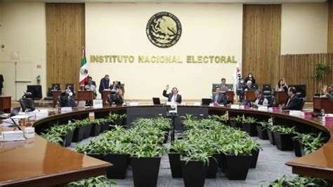 Ausencias de diputados frenaron una reforma clave en México, destacando la importancia de priorizar decisiones legislativas críticas para el país.