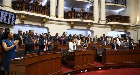 Intensos debates en el Senado sobre seguridad y energía reflejan posturas políticas divergentes, buscando soluciones que garanticen el bienestar nacional.