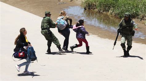 Investigar las muertes de migrantes es fundamental para asegurar justicia y transparencia en la frontera México-Estados Unidos. La colaboración y el respeto a derechos humanos son esenciales.