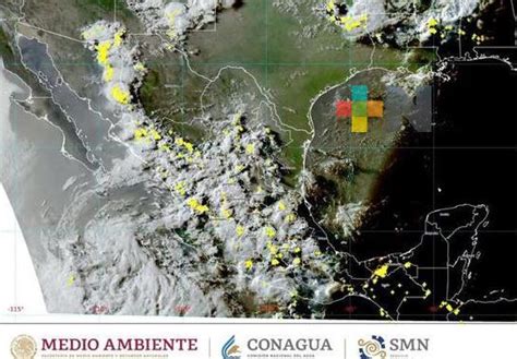 Lluvias intensas en Guerrero y Oaxaca causan graves deslizamientos e inundaciones, dejando comunidades incomunicadas y carreteras cerradas. Extremen precauciones y sigan indicaciones oficiales.