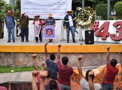 Las marchas en Chilpancingo muestran el clamor social por justicia y seguridad ante el alarmante aumento de la violencia en Guerrero.