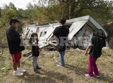 El huracán Helene devasta la costa este de EE.UU., dejando más de 150 muertos, miles de desplazados y daños significativos a la infraestructura.