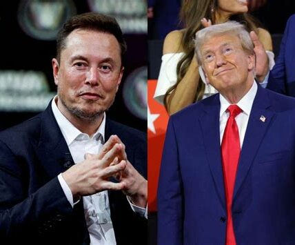 Elon Musk dona 4.4 millones de dólares a la campaña de Trump, impulsando su reelección en un momento clave.