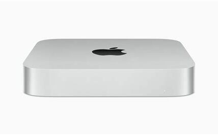 La nueva Mac Mini de Apple combina potencia y tamaño reducido, perfecta para profesionales creativos que buscan eficiencia sin sacrificar espacio.