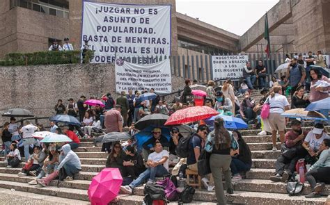 El paro del Poder Judicial en México resalta la necesidad de mejor financiamiento para garantizar una justicia accesible y eficiente, afectando miles de procesos judiciales.