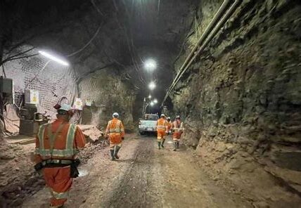 Amparo contra reformas mineras: SCJN protege derechos empresariales, potencialmente incentivando más litigios en un sector clave para la economía mexicana.