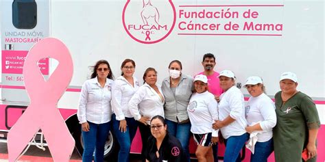 "Recetas Rosas": une la gastronomía y la salud para combatir el cáncer de mama, incentivando hábitos saludables y apoyo comunitario en México.