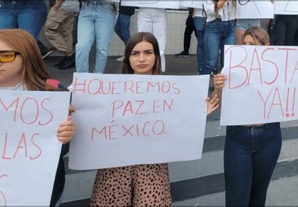 La seguridad en Jalisco enfrenta nuevos retos con los recientes narcobloqueos y enfrentamientos en Encarnación de Díaz.