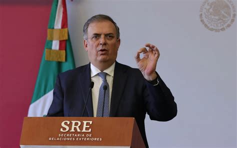 Ebrard propone potenciar la producción local para reducir importaciones asiáticas, fortalecer la economía nacional y generar más empleos en México.