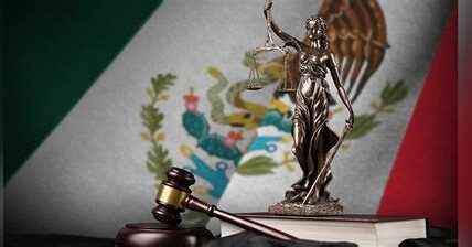 La reforma jurídica en México podría acelerar juicios, pero también limitar derechos fundamentales, generando preocupación entre expertos sobre su impacto en la justicia y seguridad jurídica.