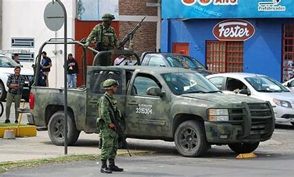 La seguridad de los funcionarios públicos es crucial; evaluar y reforzar medidas es indispensable tras el asesinato del alcalde de Nopaltepec.